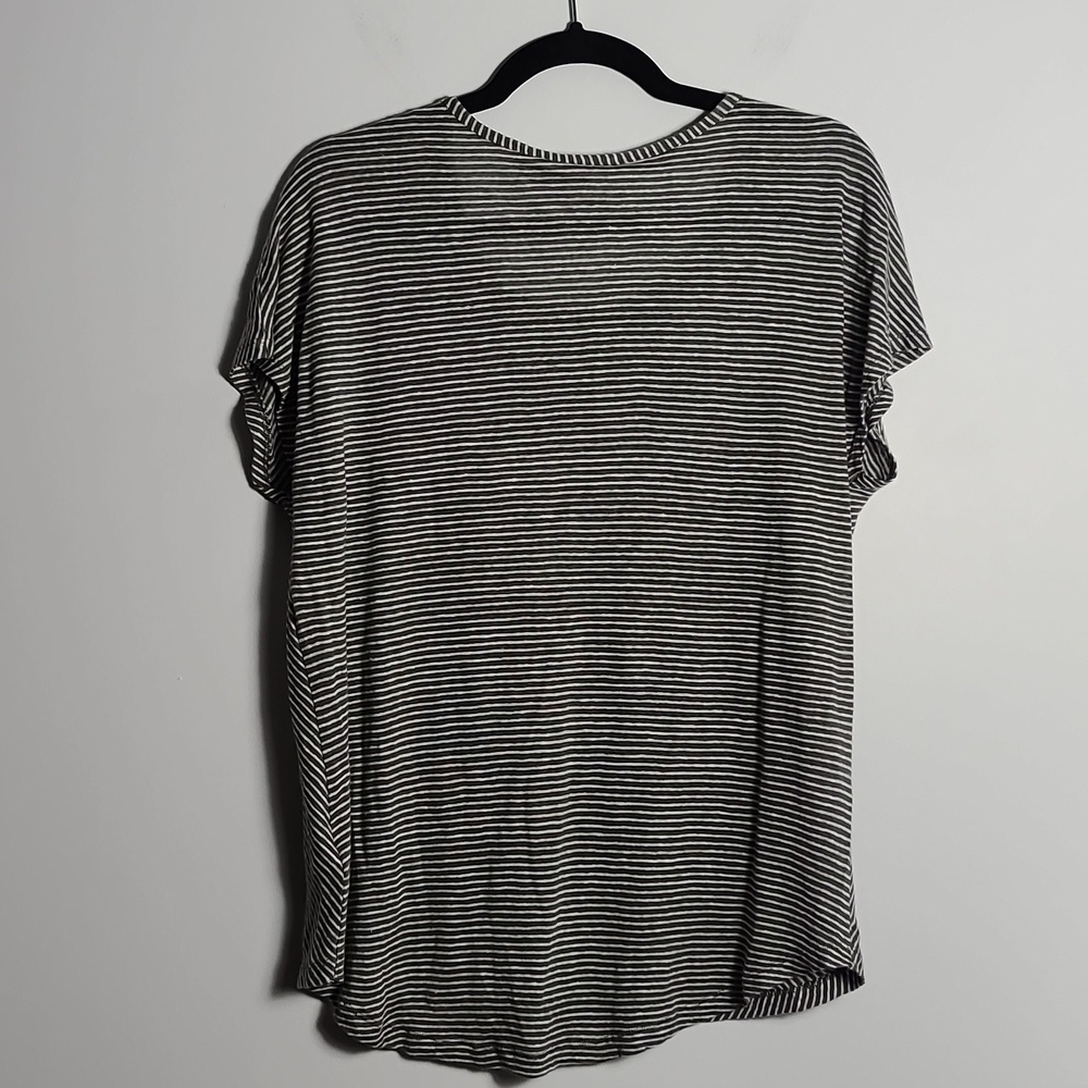 C & C CALIFORNIA Striped Gray and White 100% Linen Top Size Large - Picture 9 of 13